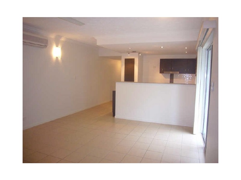 102/497 Varley Street, Yorkeys Knob QLD 4878