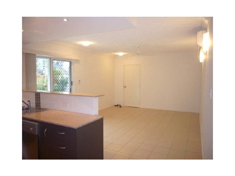 102/497 Varley Street, Yorkeys Knob QLD 4878