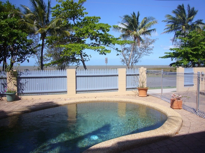 6/53 Sims Esplanade, Yorkeys Knob QLD 4878