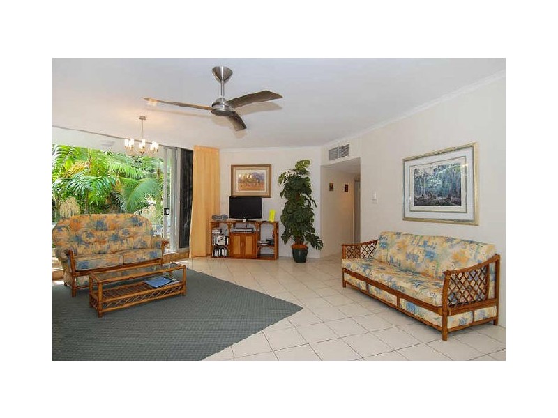 5/65 Williams Esplanade, Palm Cove QLD 4879