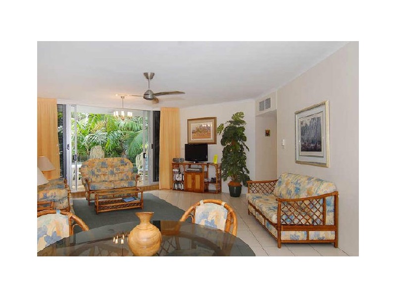 5/65 Williams Esplanade, Palm Cove QLD 4879