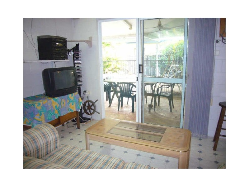 58 Cunningham Street, Yorkeys Knob QLD 4878