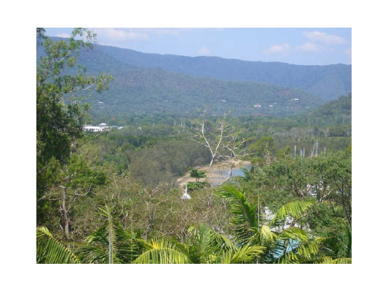 11/16-20 Ray Street, Yorkeys Knob QLD 4878