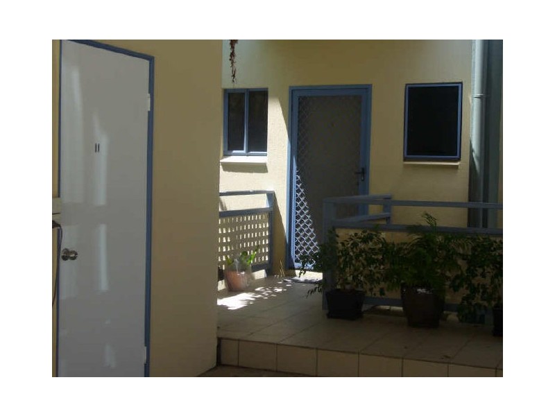 11/16-20 Ray Street, Yorkeys Knob QLD 4878