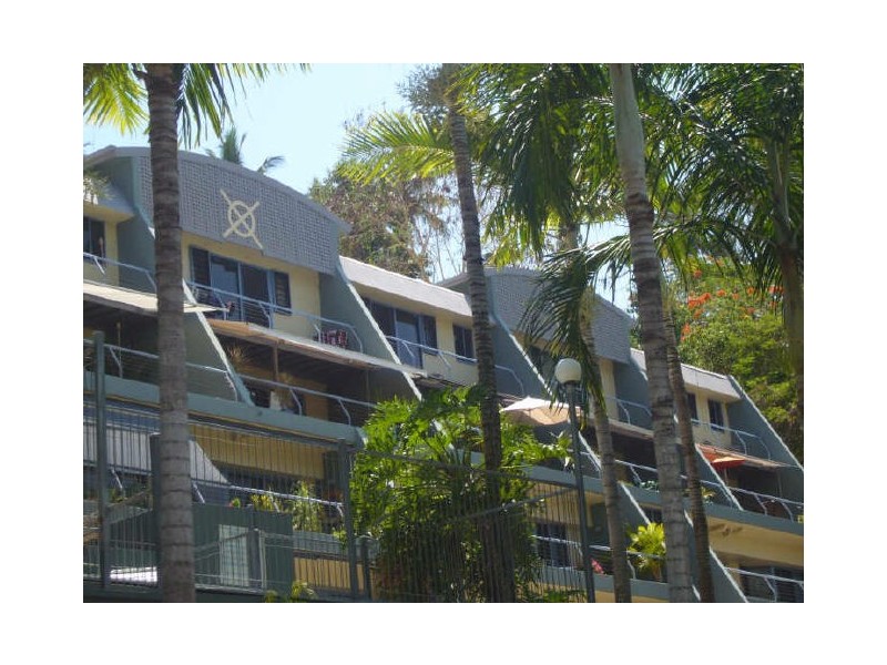11/16-20 Ray Street, Yorkeys Knob QLD 4878