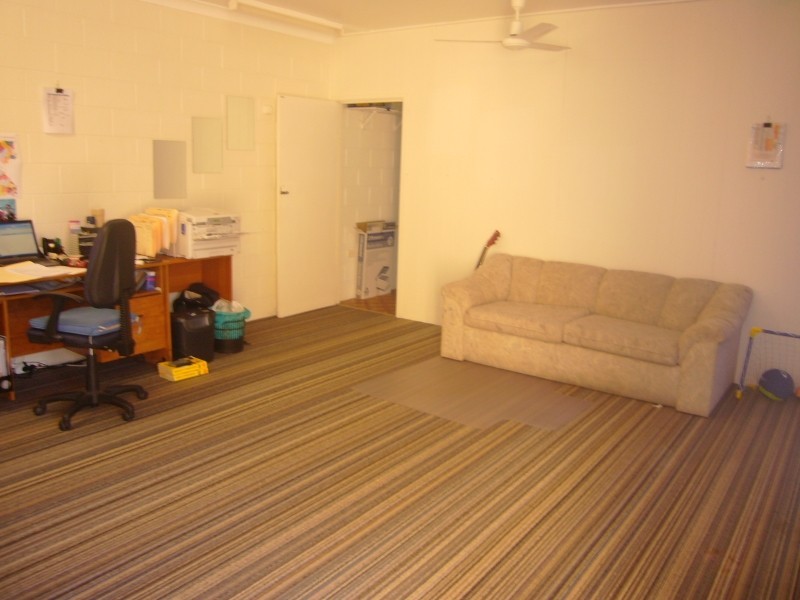 8/471 Varley Street, Yorkeys Knob QLD 4878