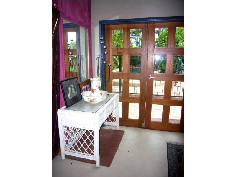 17 Morgan Street, Yorkeys Knob QLD 4878