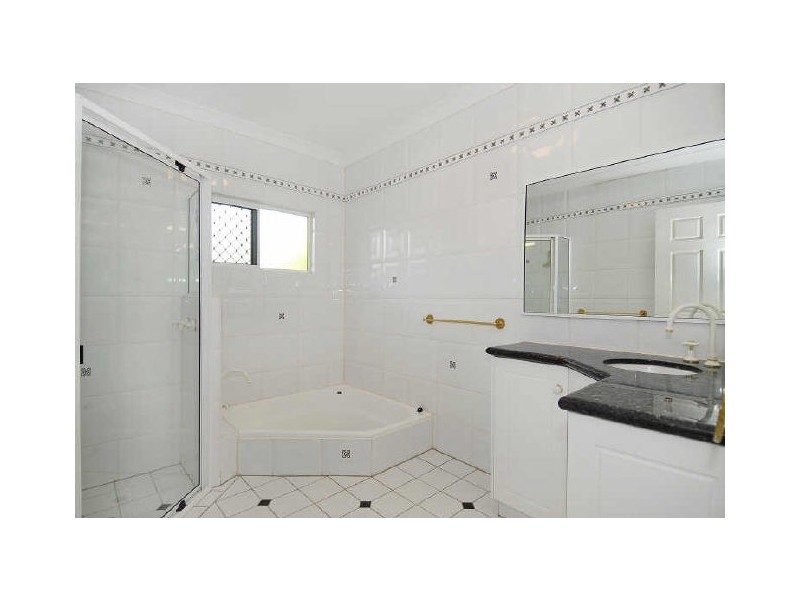 26 Sidlaw Street, Smithfield QLD 4878