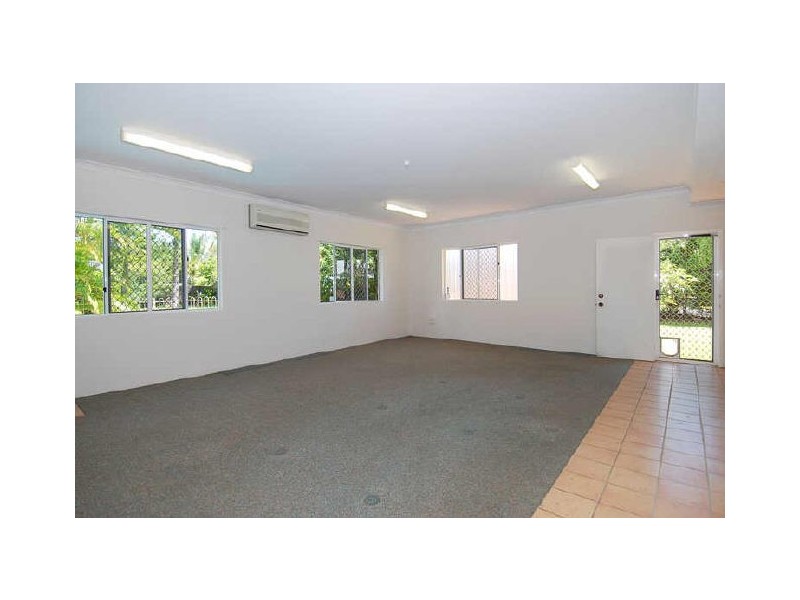26 Sidlaw Street, Smithfield QLD 4878