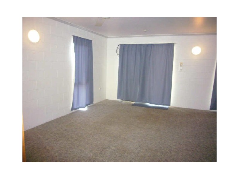 7/501 Varley Street, Yorkeys Knob QLD 4878