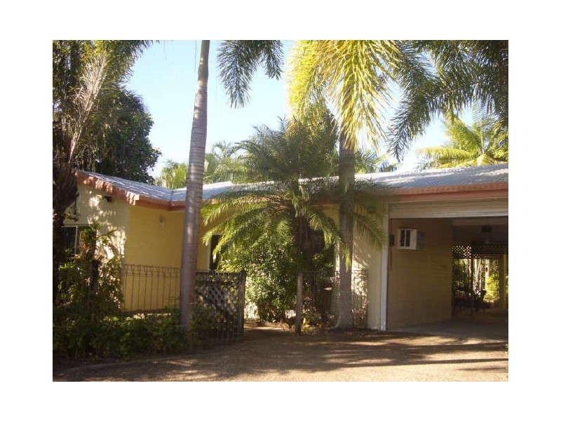 18 Morgan Street, Yorkeys Knob QLD 4878
