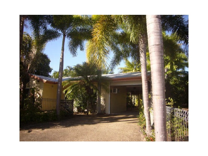18 Morgan Street, Yorkeys Knob QLD 4878