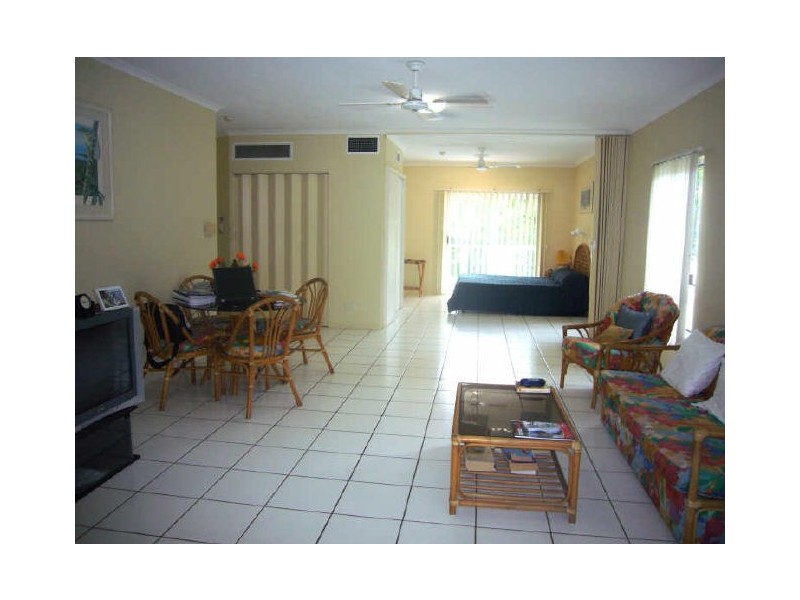 9/12 Deauville Close, Yorkeys Knob QLD 4878