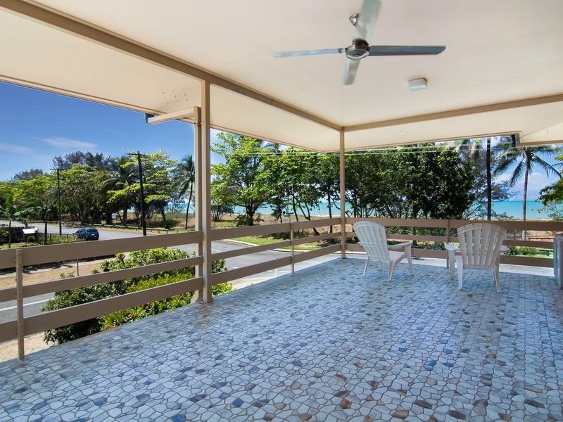 1/49 Sims Esplanade, Yorkeys Knob QLD 4878