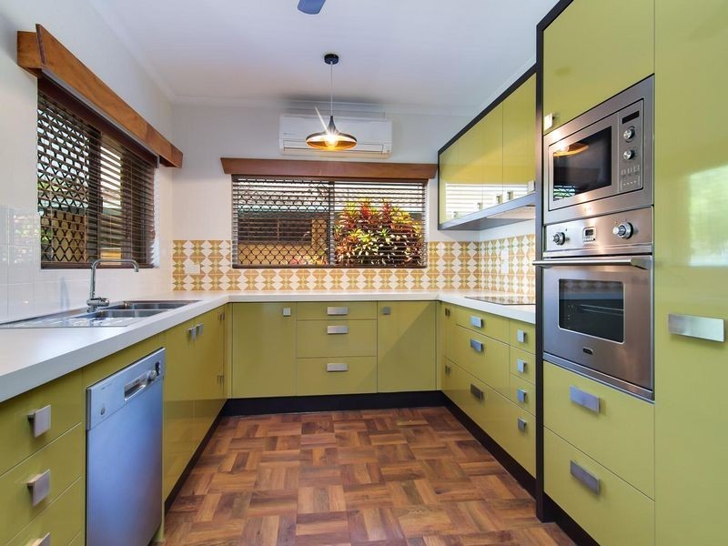 1/49 Sims Esplanade, Yorkeys Knob QLD 4878