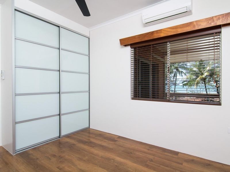 1/49 Sims Esplanade, Yorkeys Knob QLD 4878