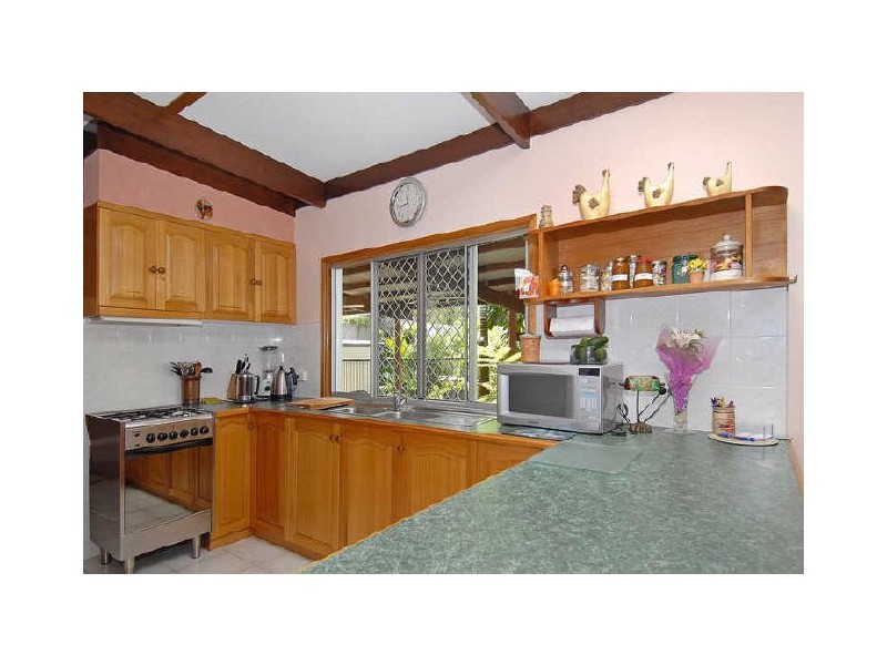 41 Willow Street, Holloways Beach QLD 4878