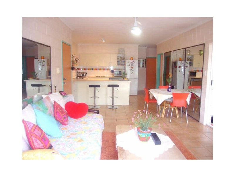 6/542 Varley Street, Yorkeys Knob QLD 4878