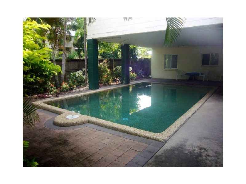 6/542 Varley Street, Yorkeys Knob QLD 4878