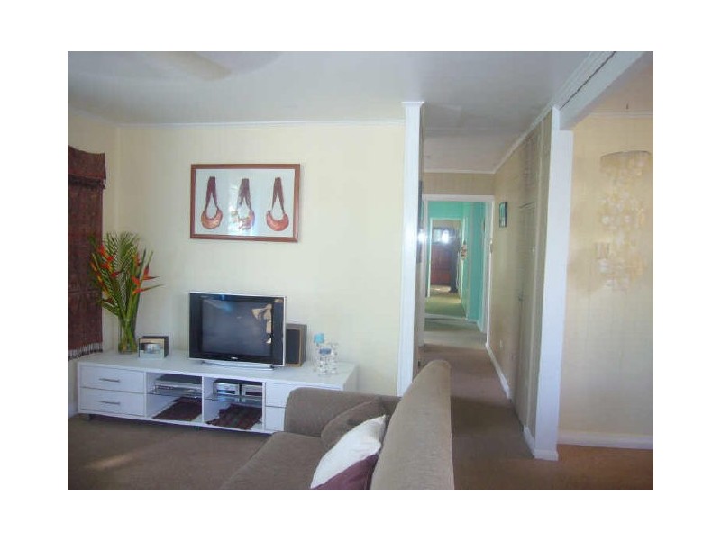 26 Best Street, Yorkeys Knob QLD 4878