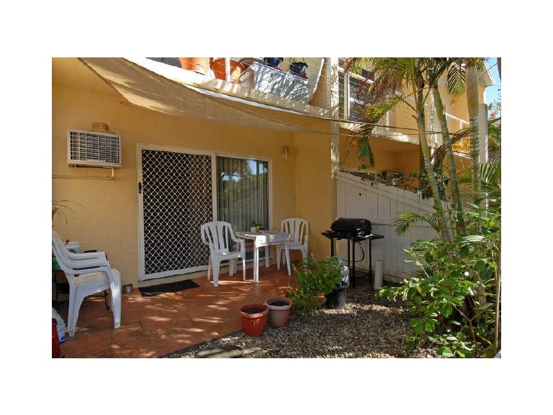 6/100 Cunningham Street, Yorkeys Knob QLD 4878