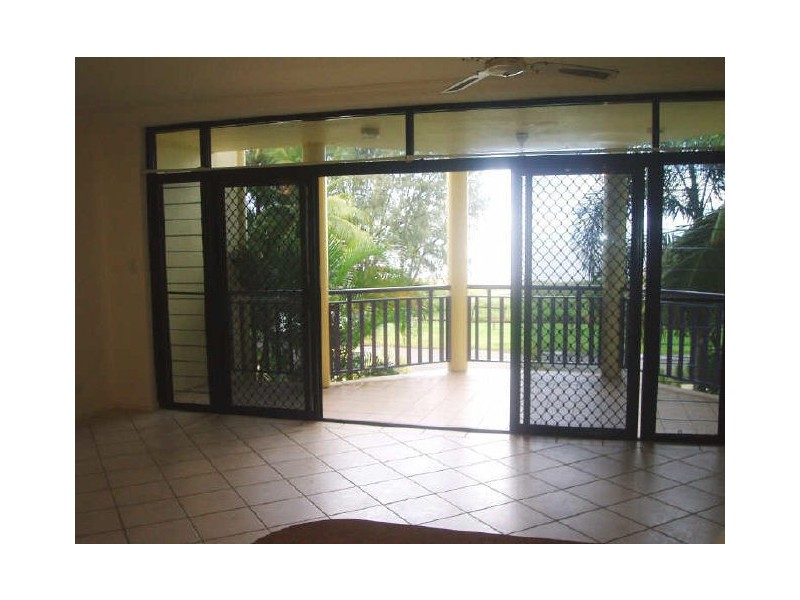 3/39 SIMS ESPLANADE, Yorkeys Knob QLD 4878