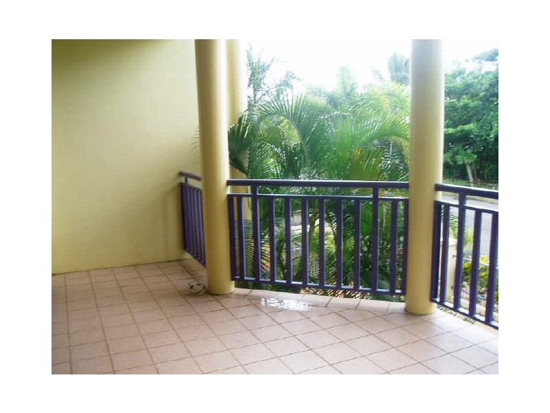 3/39 SIMS ESPLANADE, Yorkeys Knob QLD 4878