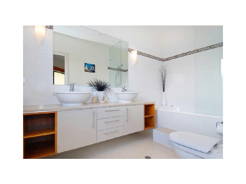 8/33 Sims Esplanade, Yorkeys Knob QLD 4878