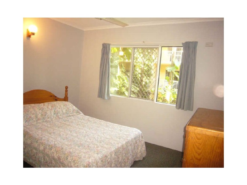 16/1 Ray Street, Yorkeys Knob QLD 4878