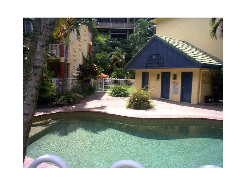 16/1 Ray Street, Yorkeys Knob QLD 4878