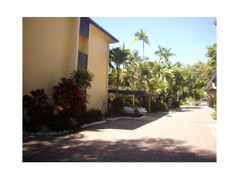 16/1 Ray Street, Yorkeys Knob QLD 4878