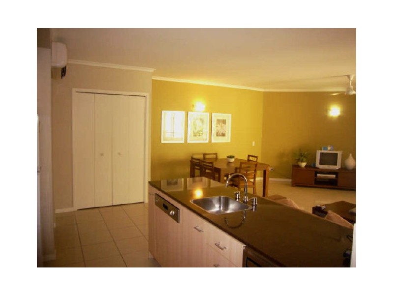 521/49 Williams Esplanade, Palm Cove QLD 4879