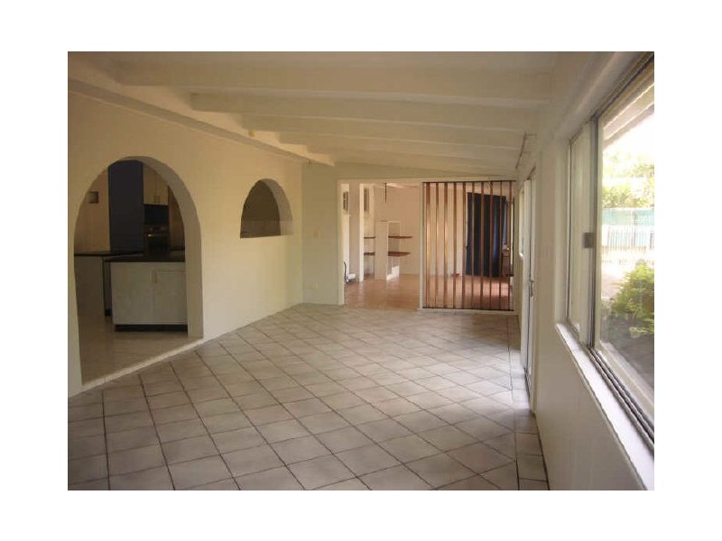 3 Hood Street, Trinity Park QLD 4879