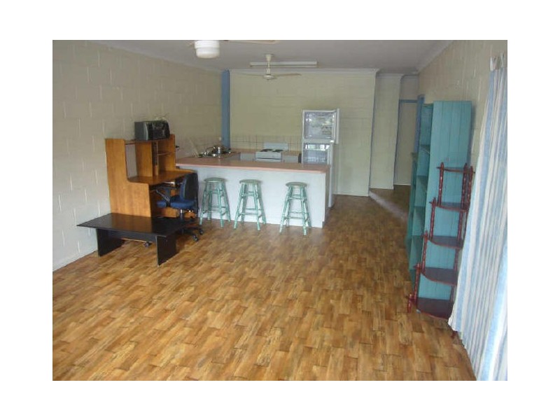 8/520 Varley Street, Yorkeys Knob QLD 4878