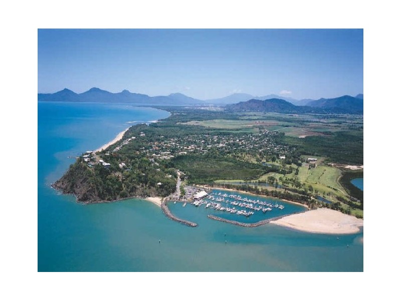 55 Best Street, Yorkeys Knob QLD 4878