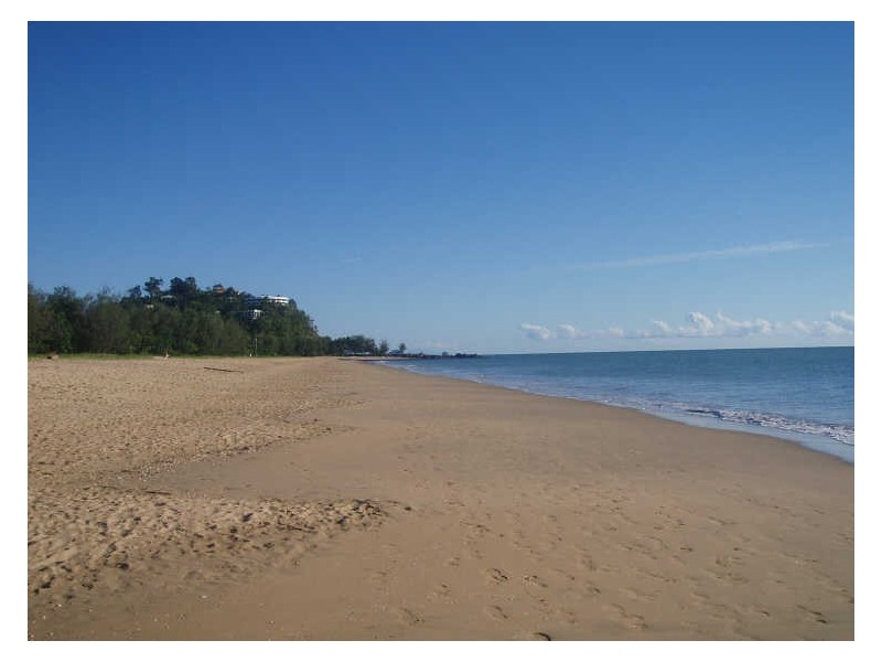 2/61 Sims Esplanade, Yorkeys Knob QLD 4878