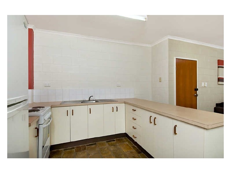 5/542 Varley Street, Yorkeys Knob QLD 4878