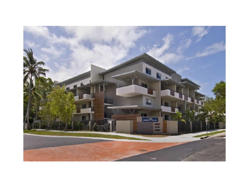 521-525 Varley Street, Yorkeys Knob QLD 4878