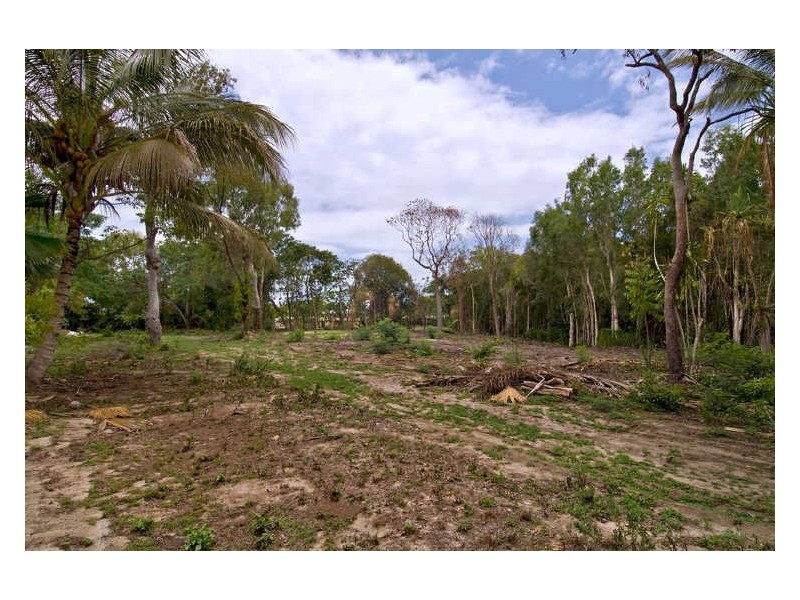 1 Morgan Street, Yorkeys Knob QLD 4878