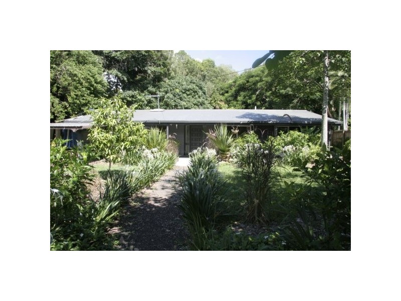 29 Jessie Close, Yorkeys Knob QLD 4878