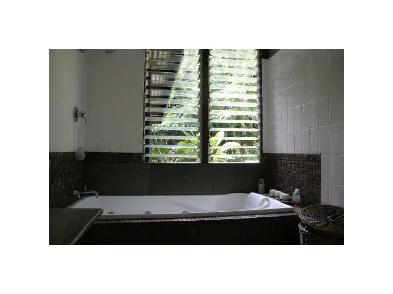 29 Jessie Close, Yorkeys Knob QLD 4878