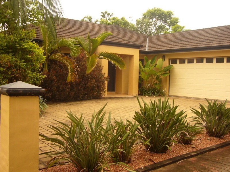 17 Quadrio Crescent, Brinsmead QLD 4870