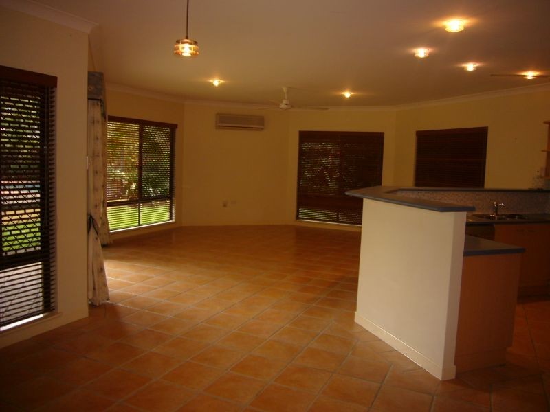 17 Quadrio Crescent, Brinsmead QLD 4870