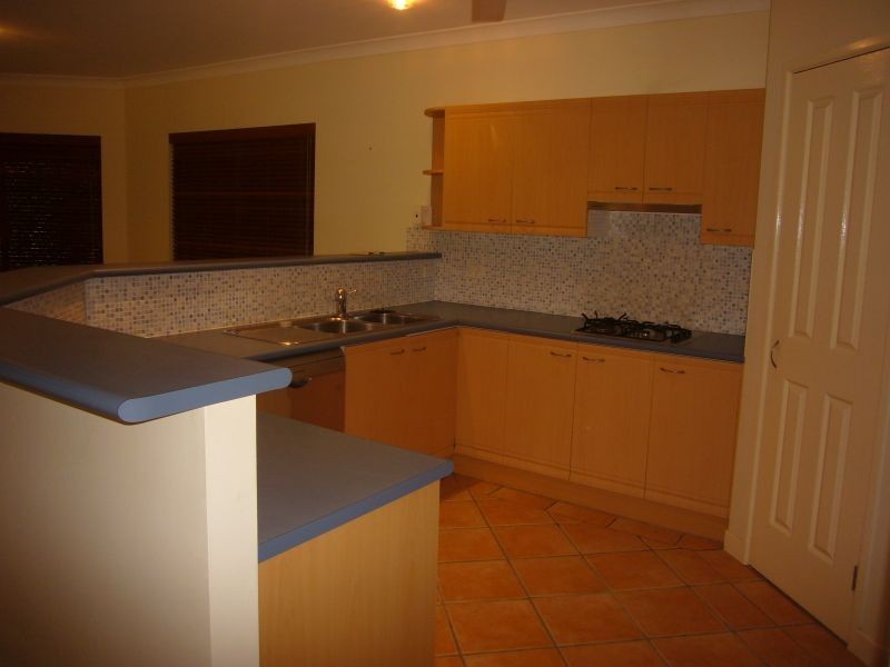17 Quadrio Crescent, Brinsmead QLD 4870