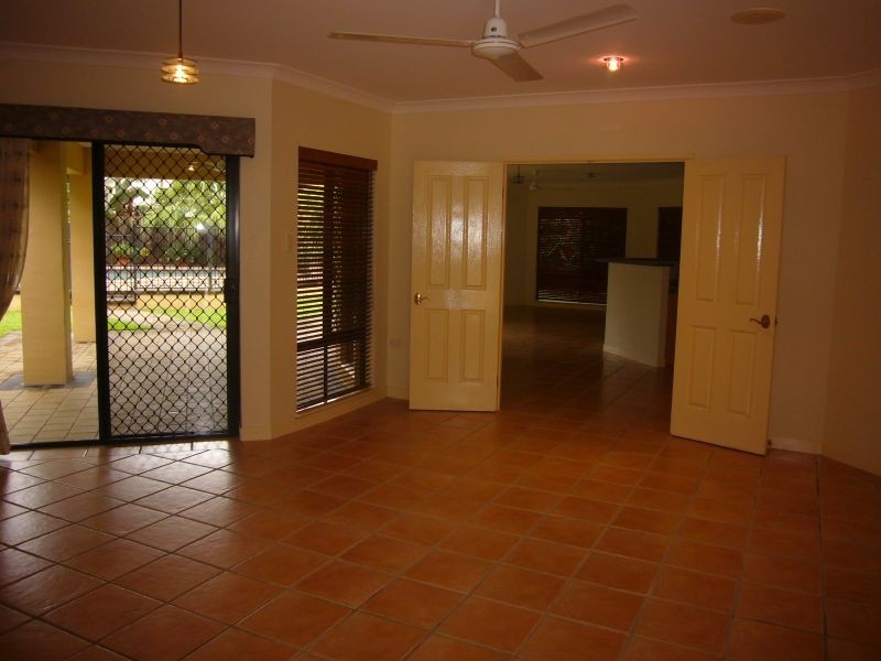 17 Quadrio Crescent, Brinsmead QLD 4870