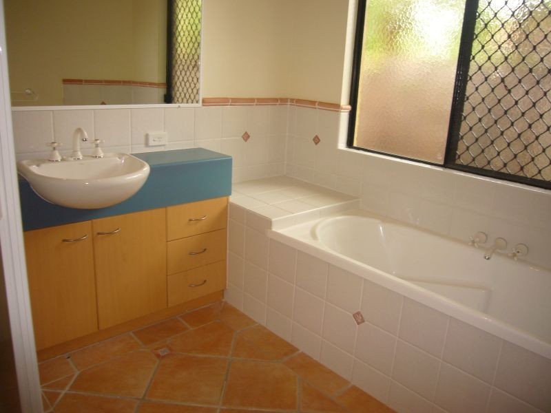17 Quadrio Crescent, Brinsmead QLD 4870