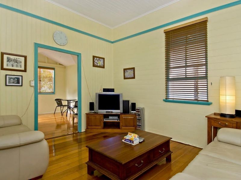 6A McKenzie Street, Cairns North QLD 4870