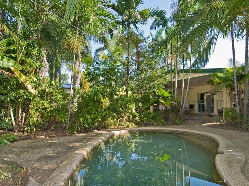10 Metric Close, Smithfield QLD 4878