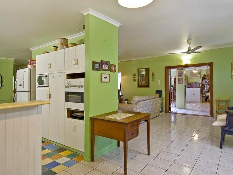 10 Metric Close, Smithfield QLD 4878