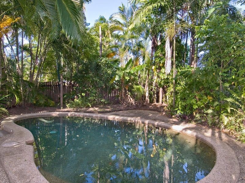 10 Metric Close, Smithfield QLD 4878